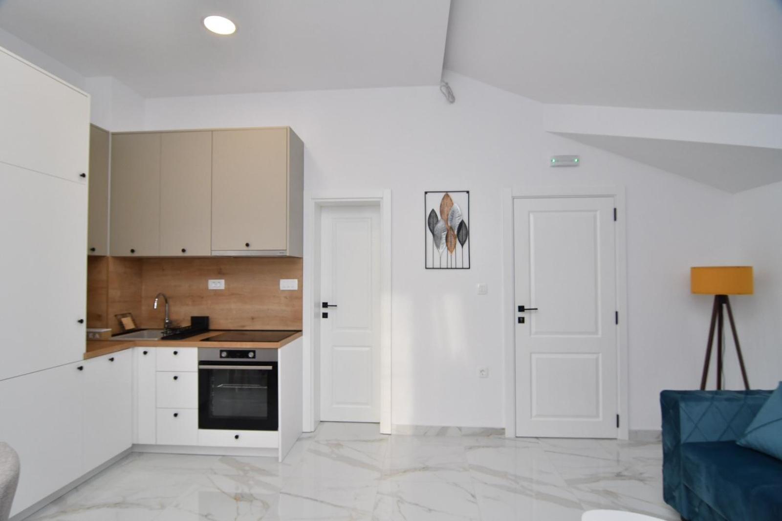Apartments Sisevic Будва Экстерьер фото